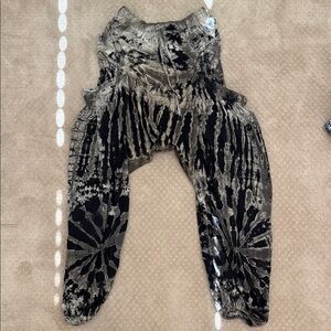 *NWOT* Oversized Drop Crotch Harem pants, Tie-Dye, Size M/L